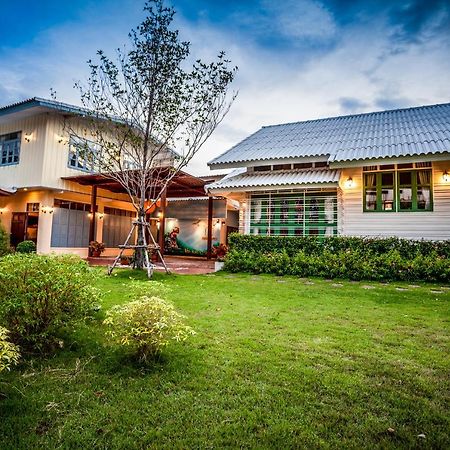 Baan Suan Krung Kao Ξενοδοχείο Αγιουτάγια Εξωτερικό φωτογραφία