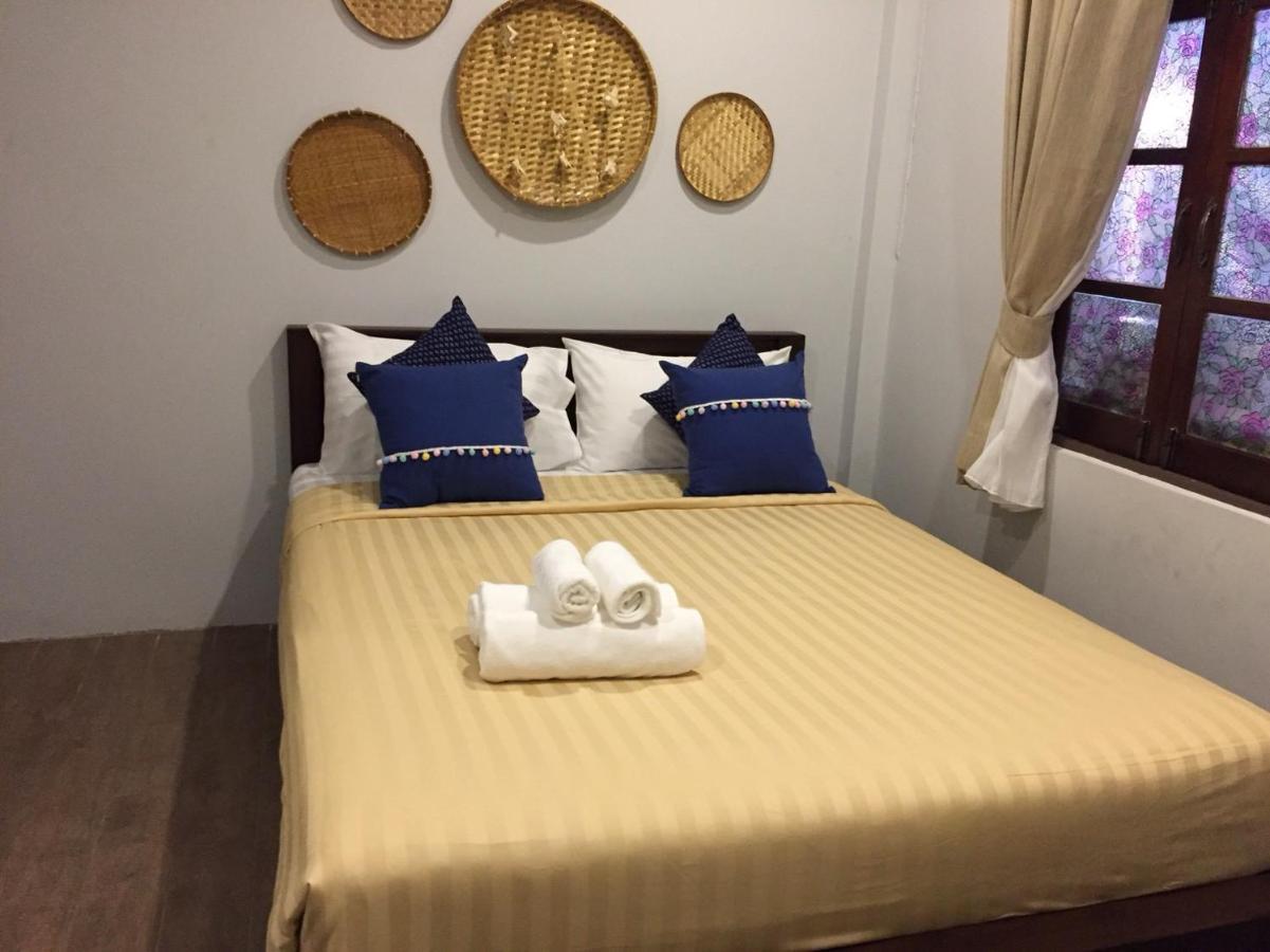 Baan Suan Krung Kao Ξενοδοχείο Αγιουτάγια Εξωτερικό φωτογραφία